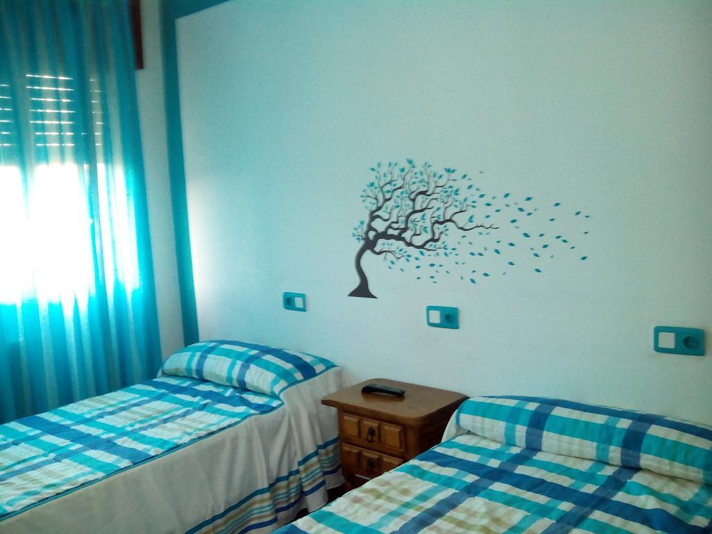Albergue Pensión Flavia Padrón Habitación foto